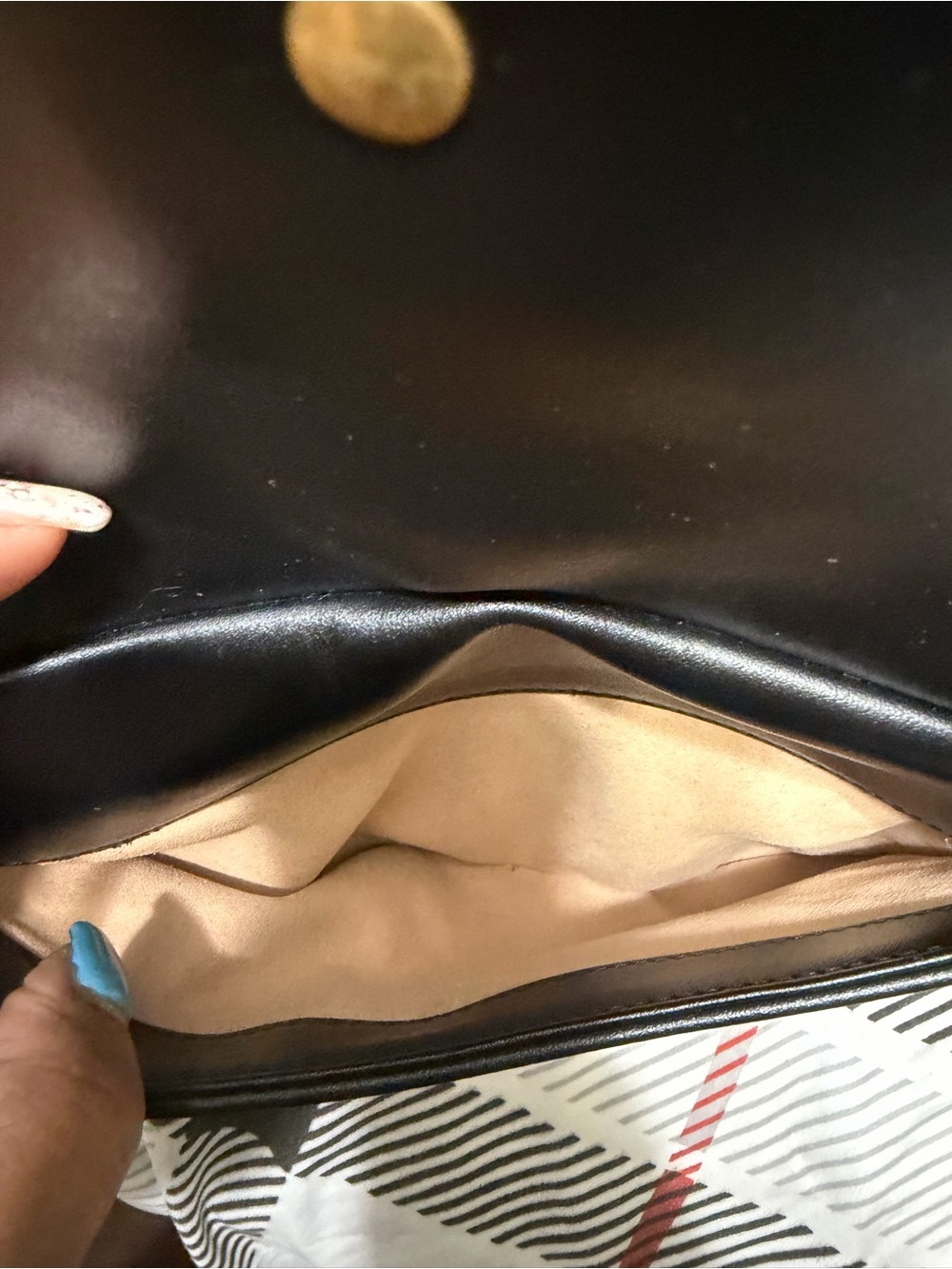 Gucci GG Marmont Black Leather Crossbody Bag with Red-White-Blue Strap - Picture 5 of 9